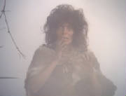 Cavewoman Helena enters the mist